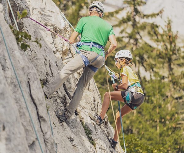 564d27bc11e2cb2bad363fed227d313b-6023128-1407x940