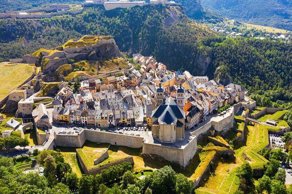 briancon-visite-guidee-de-la-cite-vauban-avec-lydie