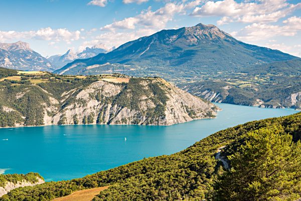 lac-serre-poncon-gap-hautes-alpes-2500