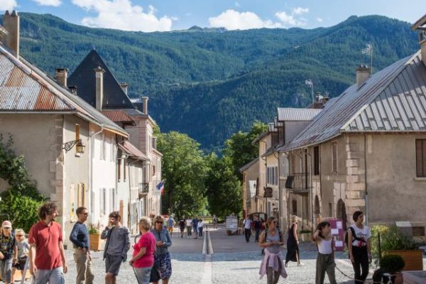 mont-dauphin-pema-640x640